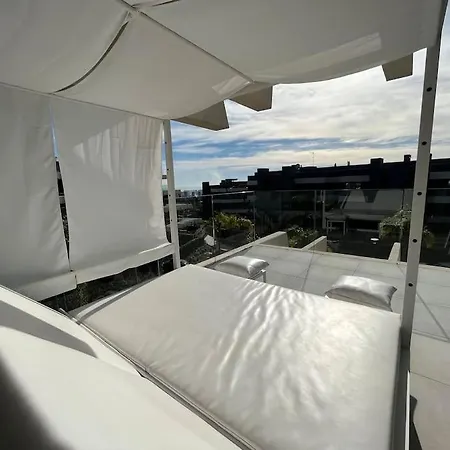 Apartment 3 Bed With Sea Views Estepona