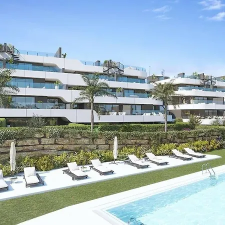 Apartment 3 Bed With Sea Views Estepona